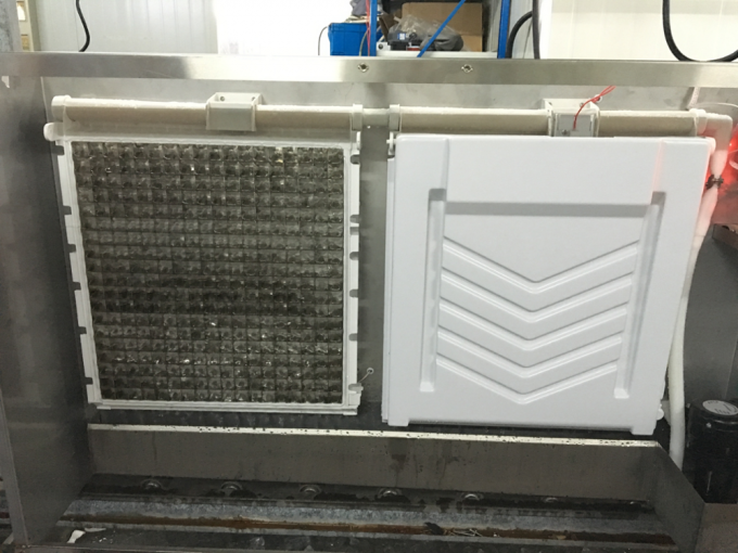 R134A Clear Square Ice Cube Maker Pendingin Udara / Air 28